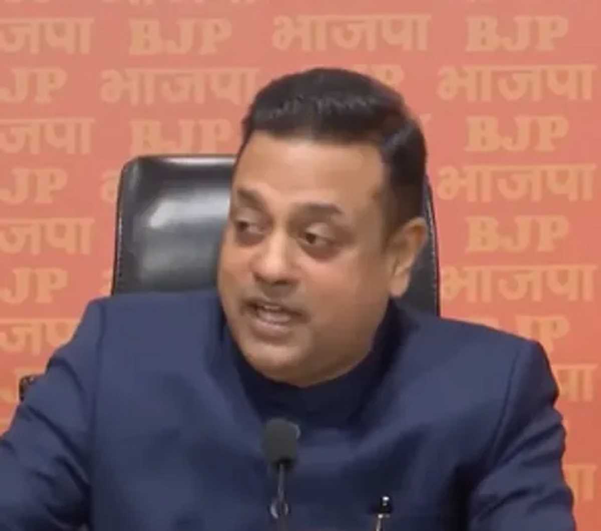 ओसीसीआरपी के देश विरोधी आर्टिकल के बाद राहुल गांधी करते हैं प्रेस कॉन्फ्रेंस, वे दो बदन एक आत्मा हैं : संबित पात्रा ओसीसीआरपी के देश विरोधी आर्टिकल के बाद राहुल गांधी करते हैं प्रेस कॉन्फ्रेंस, वे दो बदन एक आत्मा हैं : संबित पात्रा